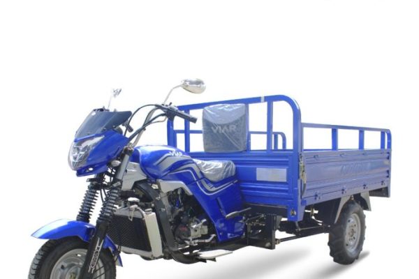 Karya Traktor